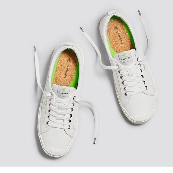 New in box Cariuma OCA low off white canvas sneaker - Picture 2 of 11